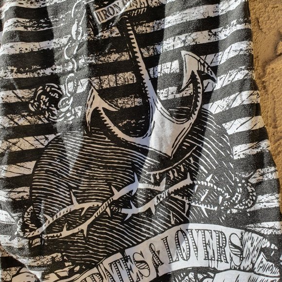 Iron Fist B&W Striped Pirates & Lovers Top - Picture 3 of 4
